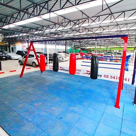 Ac Sport Village Bangkok Extérieur photo