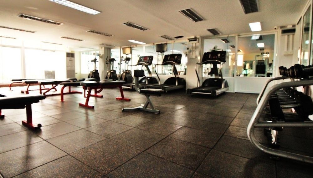 Ac Sport Village Bangkok Extérieur photo