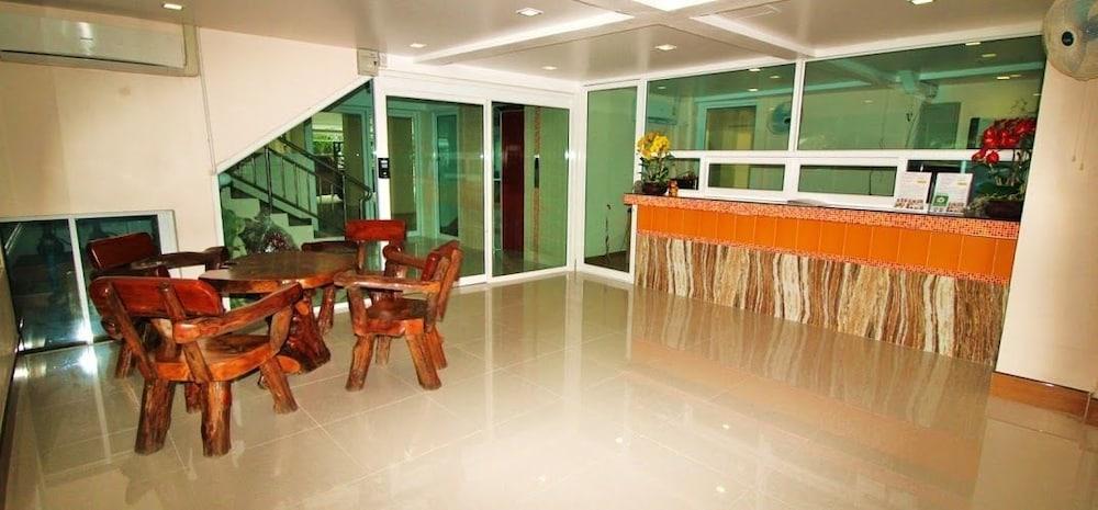 Ac Sport Village Bangkok Extérieur photo