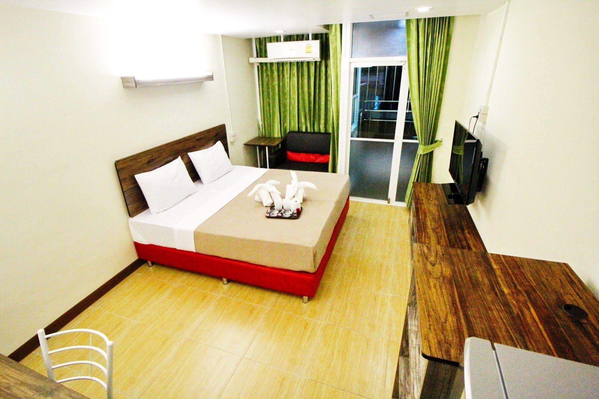 Ac Sport Village Bangkok Extérieur photo