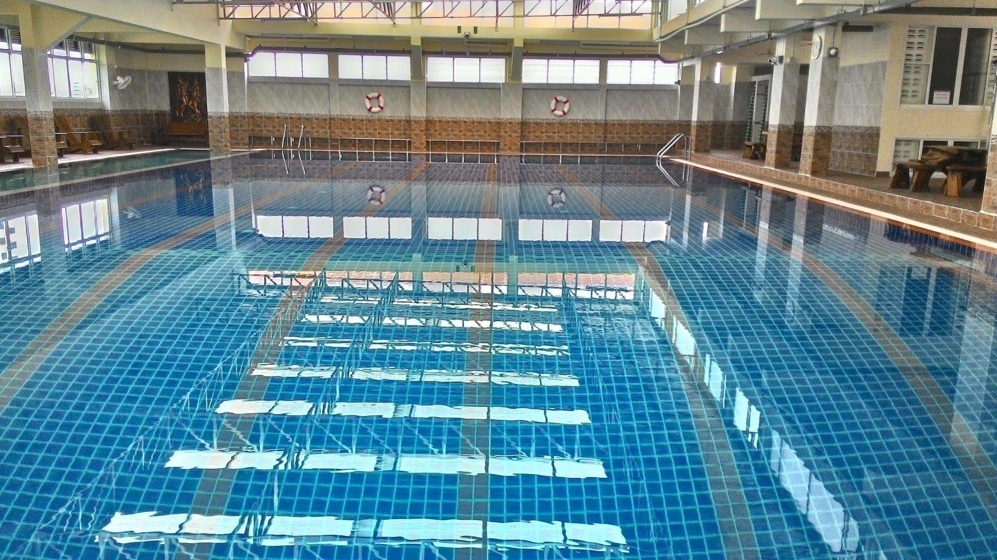 Ac Sport Village Bangkok Extérieur photo
