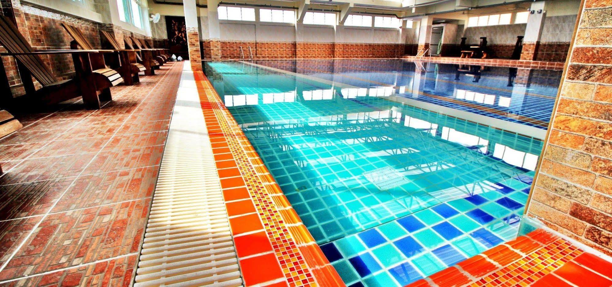 Ac Sport Village Bangkok Extérieur photo